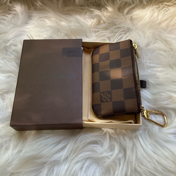 Louis Vuitton Damier Ebene Key Pouch Cles - Picture 1 of 8